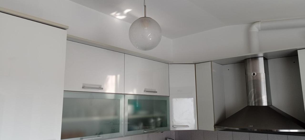 Apartment Matej Stobrec Bagian luar foto